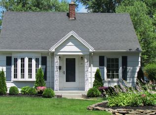 31 Croy Ave, Cheektowaga, NY 14215