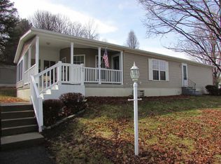 109 Brittany Ter, Rock Tavern, NY 12575