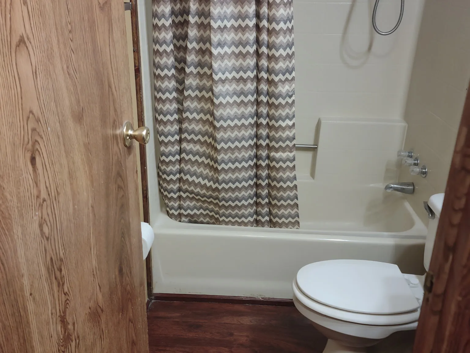 1 bed, 600 sqft, $695 — Photo 3