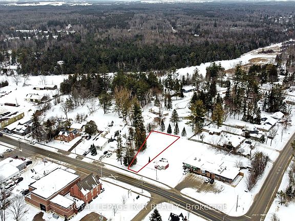 4th image of 273 Pefferlaw Rd