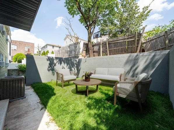 84 Terrace Avenue image 11 of 21