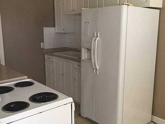 5th image of 2715 Forest Ave #2717
