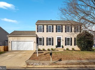 9819 Pear Tree Ct, Bristow, VA 20136