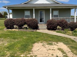 1008 Burnt Church Rd, Sylvania, AL 35988