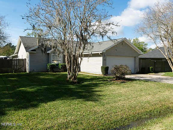 4th image of 1823 SHERWOOD Drive