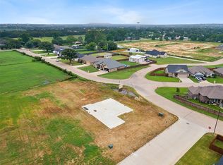 1200 Oleander Dr, Tolar, TX 76476