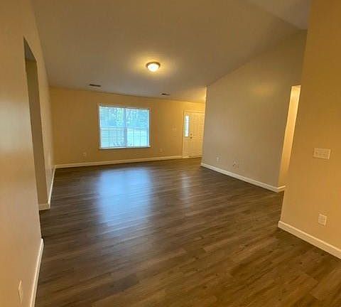 4th image of 420 Walter Dr