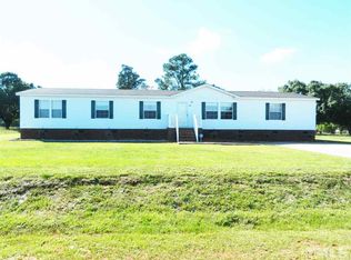 102 Rollingwood Cir, Kenly, NC 27542