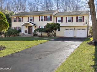 3 Manalapan Woods Drive, Manalapan, NJ