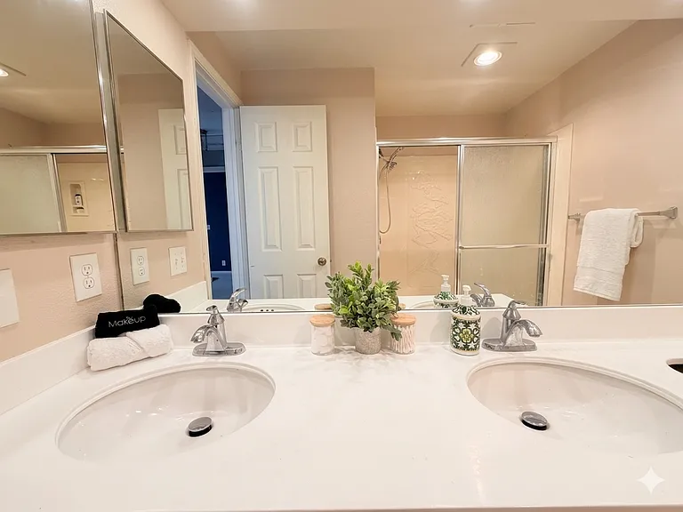 5875 Friars Rd #4216 — Photo 9