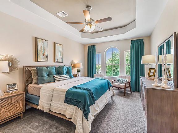 Primary suite with tray ceiling