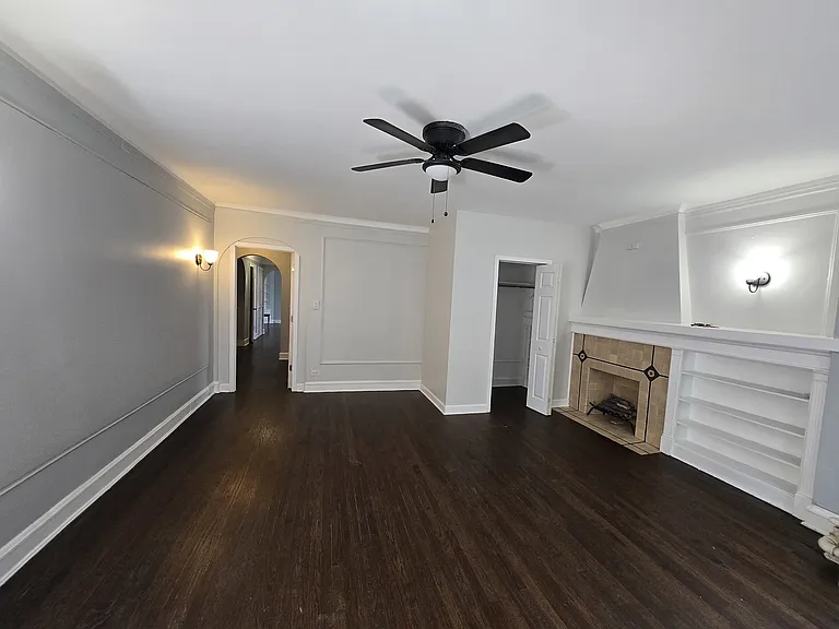 8114 S Drexel Ave #3 — Photo 4