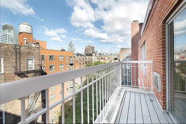 Rented by REAL New York | media 6