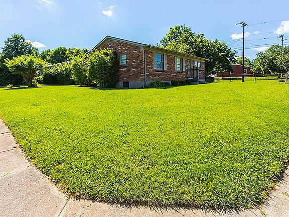 2nd image of 1424 Anniston Dr