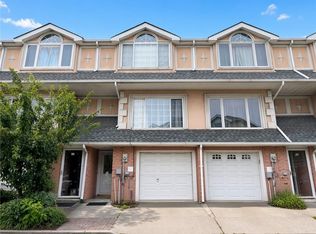65 Alex Cir, Staten Island, NY 10305
