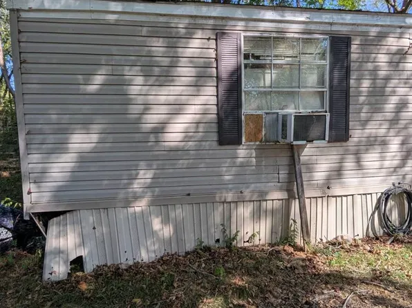 108 Idaho Pl, Hot Springs, AR 71901