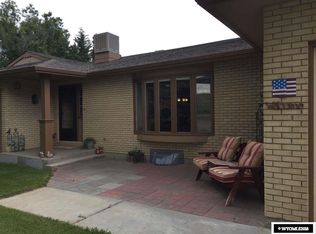 11150 Latham Ln, Evansville, WY 82636
