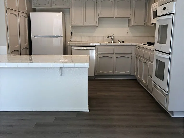 20966 Seacoast Cir — Photo 5