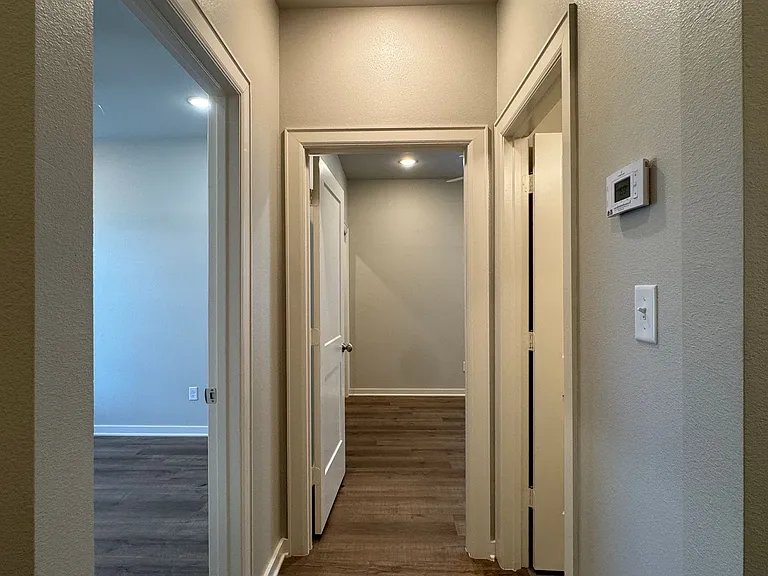 Hillside — Photo 11