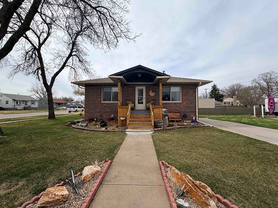 1st image of 420 S Lincoln Avenue