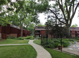 2405 Packard St APT 40D, Ann Arbor, MI 48104