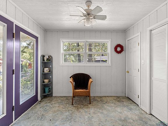 4th image of 208 Southshore Dr