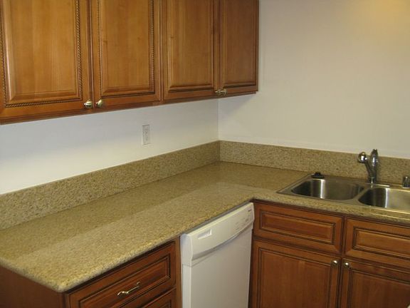 4th image of 3650 W Clark Ave APT B