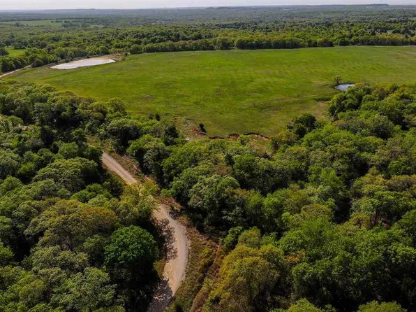 59 Highway, Montague, TX 76251