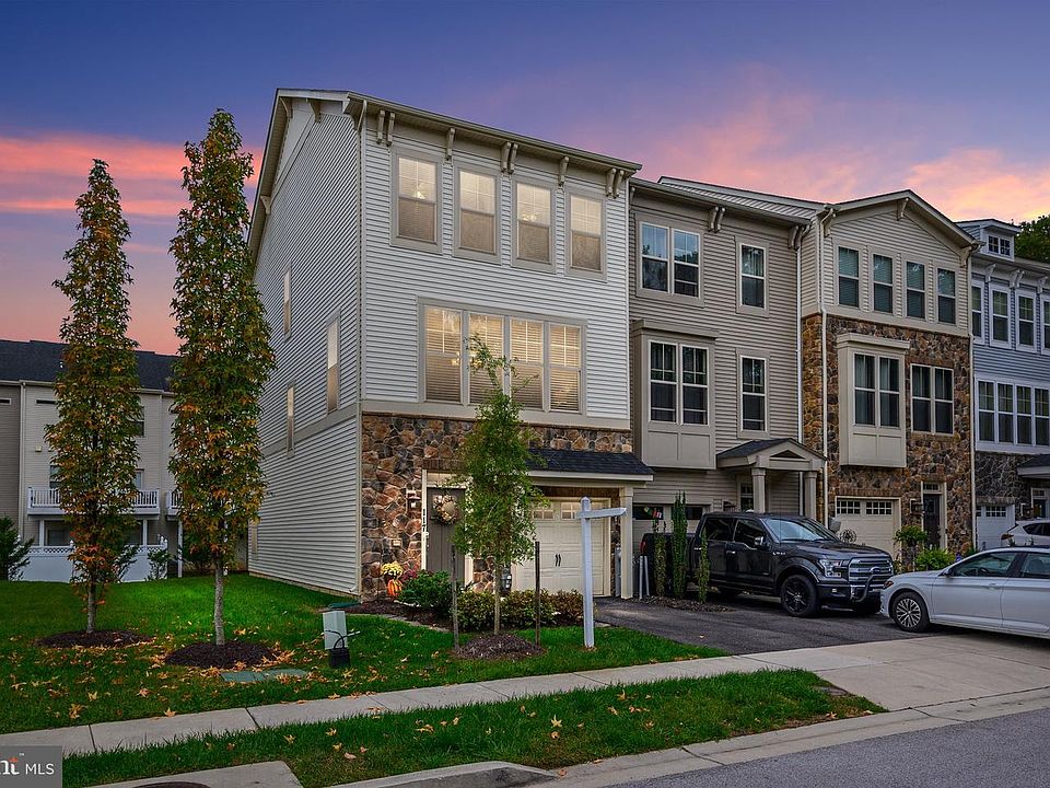 1st image of 117 Nandina Ln