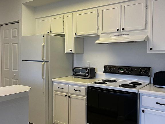 5th image of 4720 Saint Croix Ln