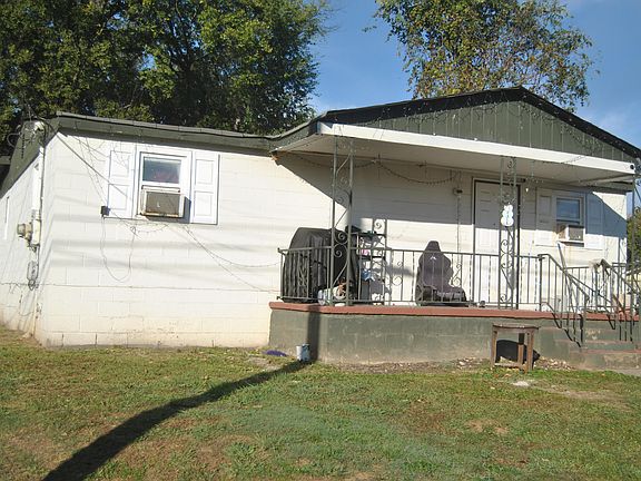 2nd image of 2721 Cannon Ave