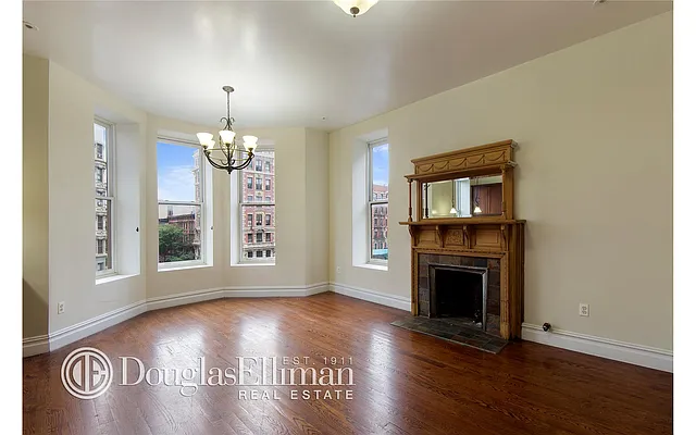 Rented by Douglas Elliman | media 4