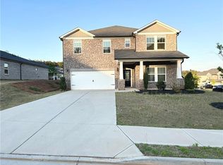 6901 Durham Ln, Fairburn, GA 30213