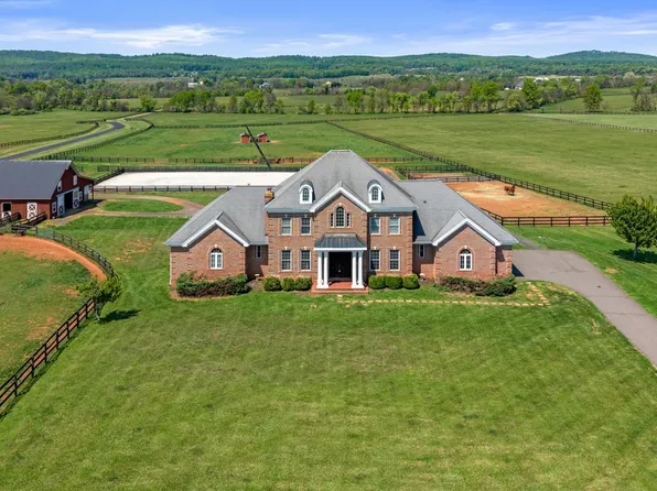 15145 Lees Crossing Ln, Leesburg, VA 20176