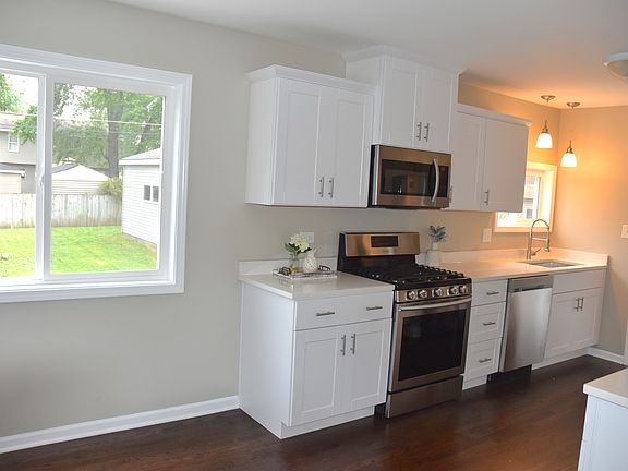 2nd image of 309 Whitehall Ave
