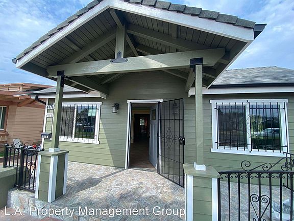 2nd image of 4171 S Harvard Blvd #4171
