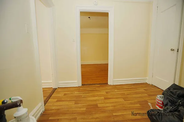 Rented by Norman Raindel, LREB | media 10