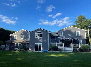 29 Nokomis Dr, Trumbull, CT 06611