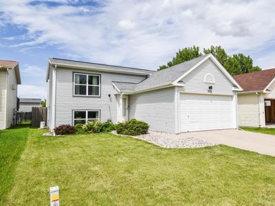 1821 57th Ave S, Fargo, ND, 58104