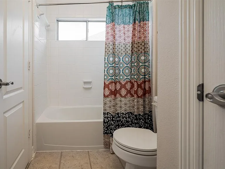 6010 Serrano Terrace Ln — Photo 28