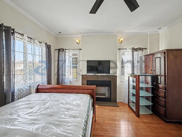 233 S Benton Way — Photo 19