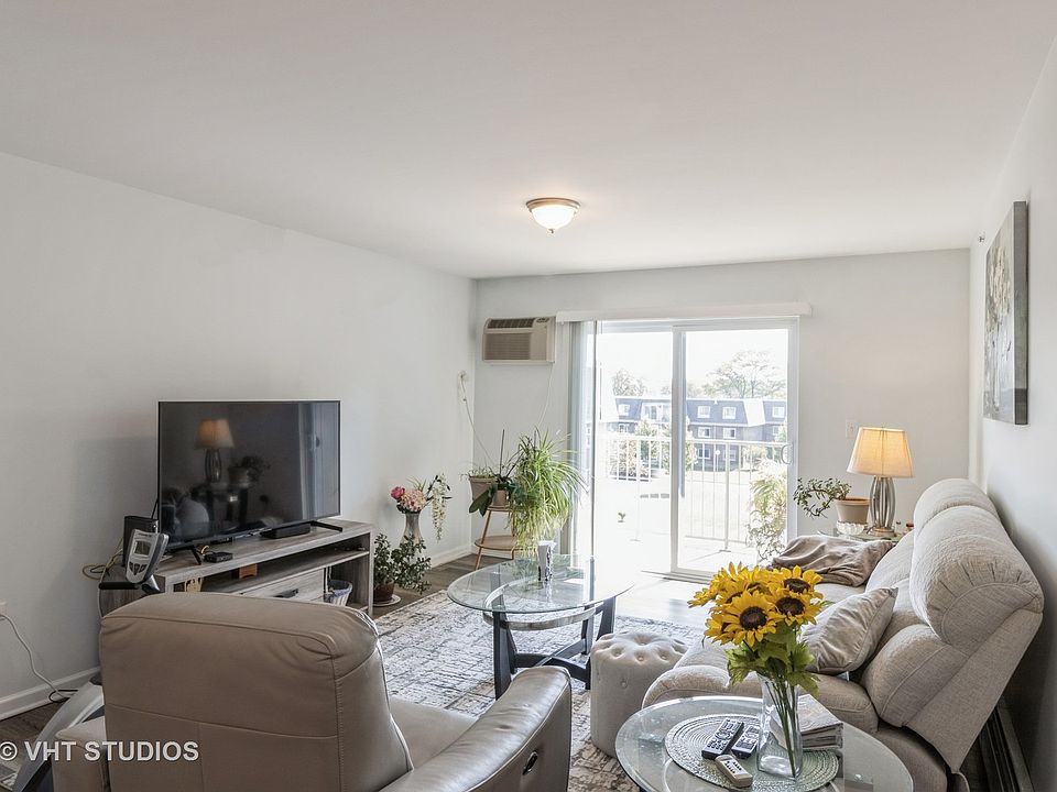 848 McIntosh Ct APT 304, Prospect Heights, IL 60070 Zillow