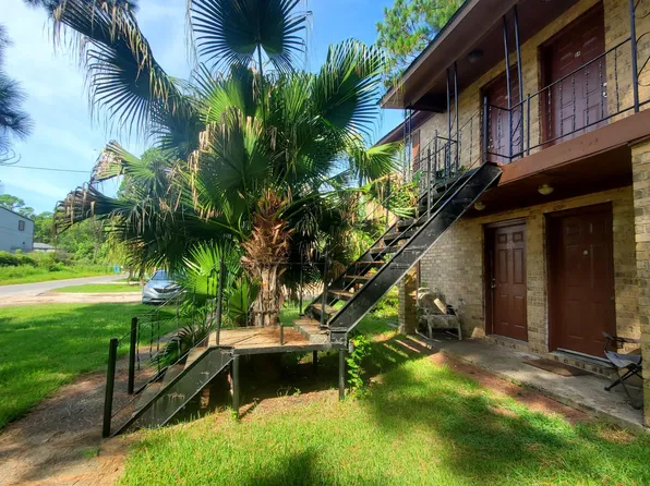 6443 Jasmine St, Moss Pt, MS 39563