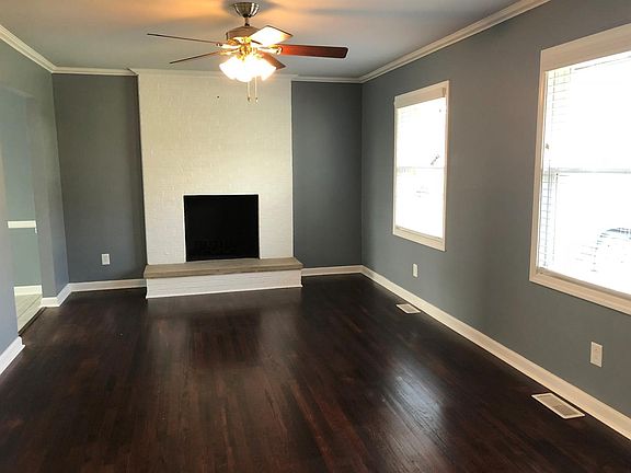 2nd image of 219 Aberdeen Dr