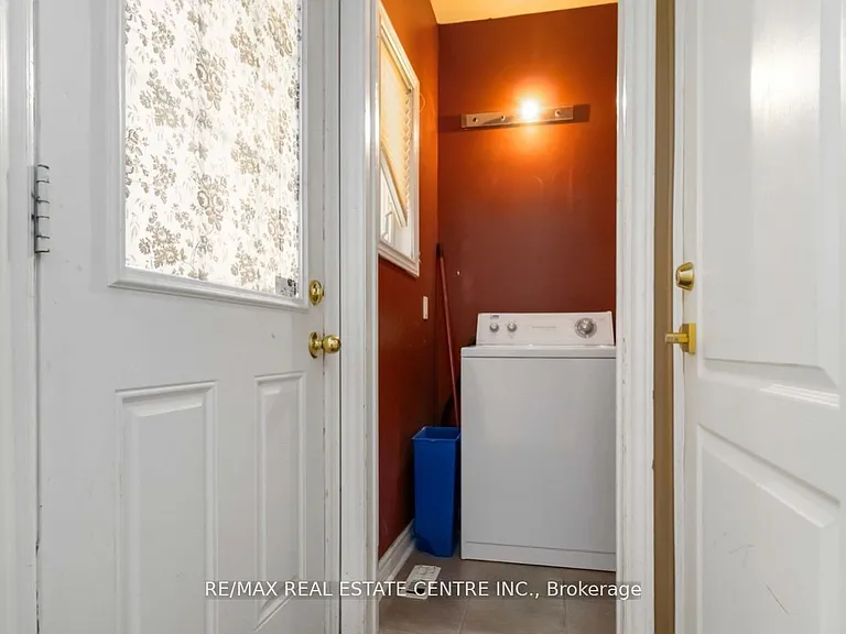 5438 10th Line W #BASEMENT — Photo 12