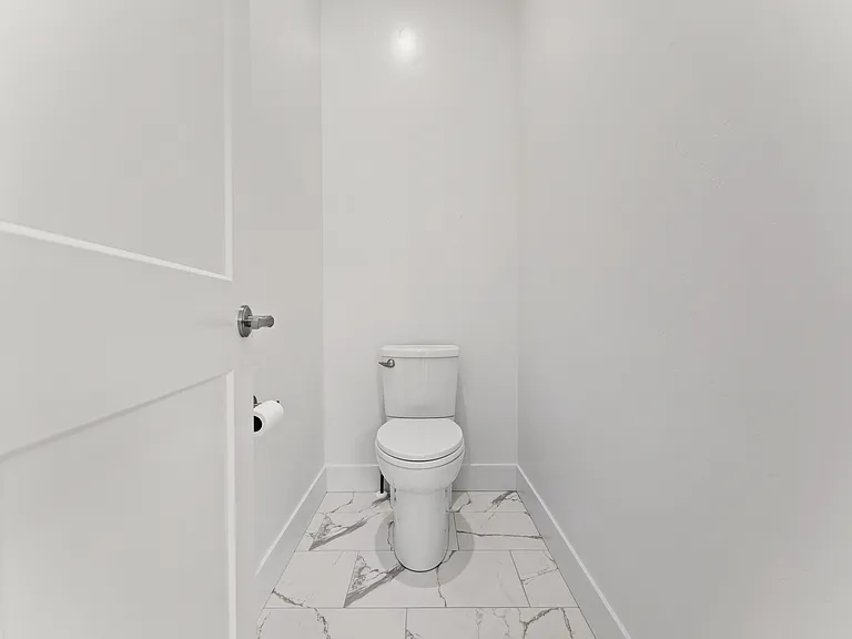 2635 N Yount Way — Photo 34