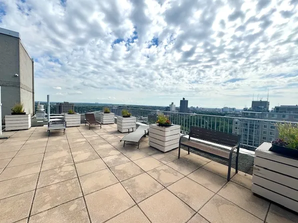 118-17 Union Turnpike image 15 of 26