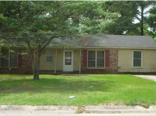 7707 Midwood Dr, North Charleston, SC 29420