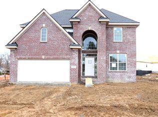 2812 Captains Cv, Commerce Township, MI 48390