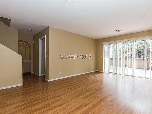 5th image of 9293 Casa Christina Ln